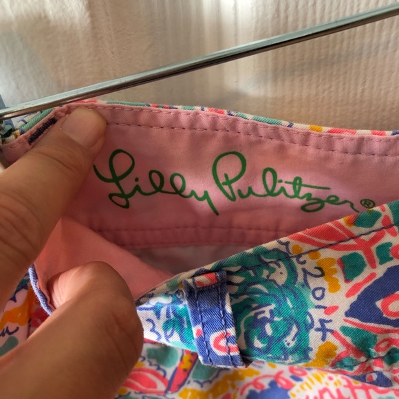 Lilly Pulitzer Rare Print Written in the Sun Callahan Short Sz 8 - Picture 3 of 11